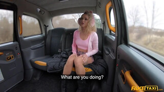 Fake Taxi - Nagyon szexi formás csaj megdugva