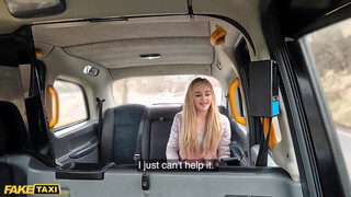 Fake Taxi - Tetovált szőke csaj punciba dugva