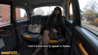 Fake Taxi - Mali Ubon a dögös latin lány