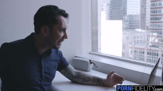 PORNFIDELITY - Dana DeArmond imád lovagolni